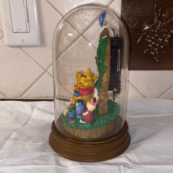 Vintage RARE Disney Winnie the Pooh domed Clock - Picture 6 of 10